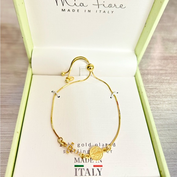 BRAND NEW Mia Fiore gold toned adjustable bracelet ❤️Box included - Picture 2 of 4